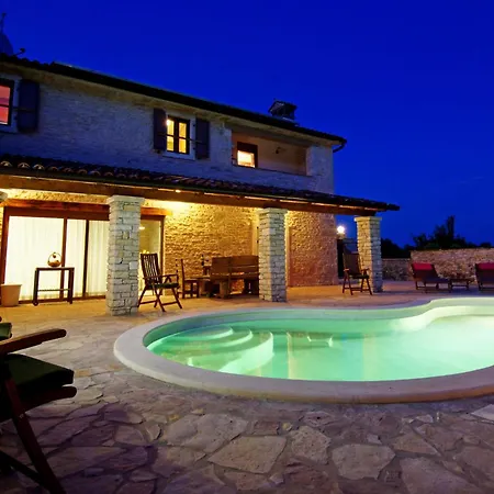 Milica - Istrian Ecohouse Villa *