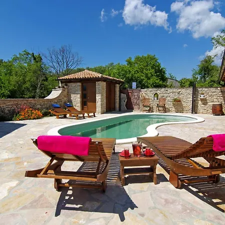Villa Milica - Istrian Ecohouse *