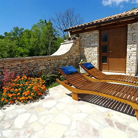 Villa Milica - Istrian Ecohouse Barban